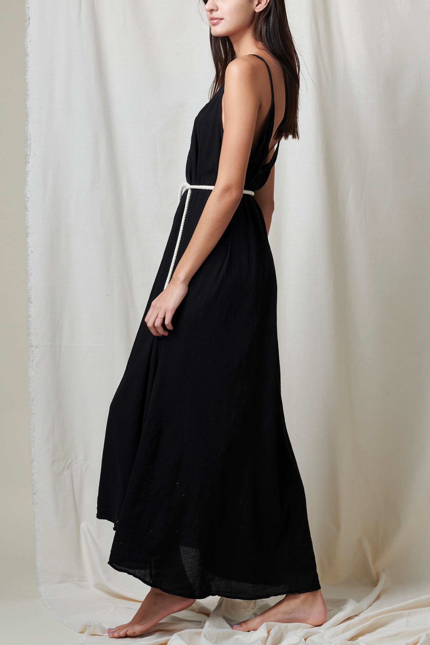 Tulum Low Back Maxi Black